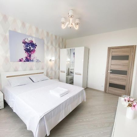 Апартаменты В Новом Доме Odessa Eksteriør bilde